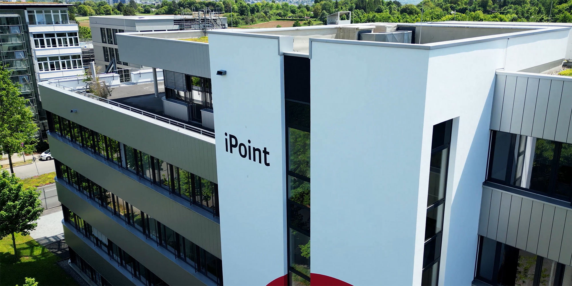 Confident modernisation through the iPoint-NashTech partnership case study